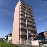 ビッグウエスト３