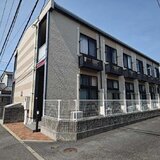 レオパレスクレセント山越