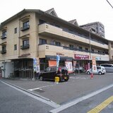 シェーンブルン持田