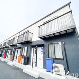 ヴィラ・アンソレイエ郡中Ａ棟
