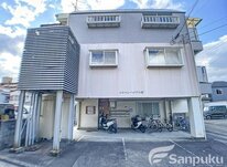 メルヘンハイツ小坂