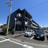 レオパレス松山インター