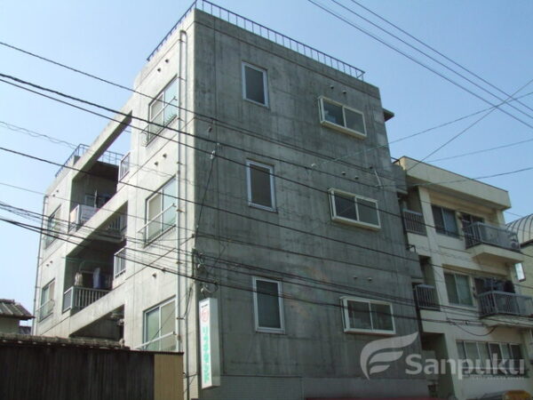 【三宝館ビル】松山市清水町のマンション