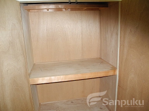 三宝館ビル 収納