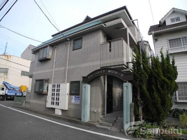 【グリーンハイツＭＩＣＨＩ２】松山市土居田町のマンション