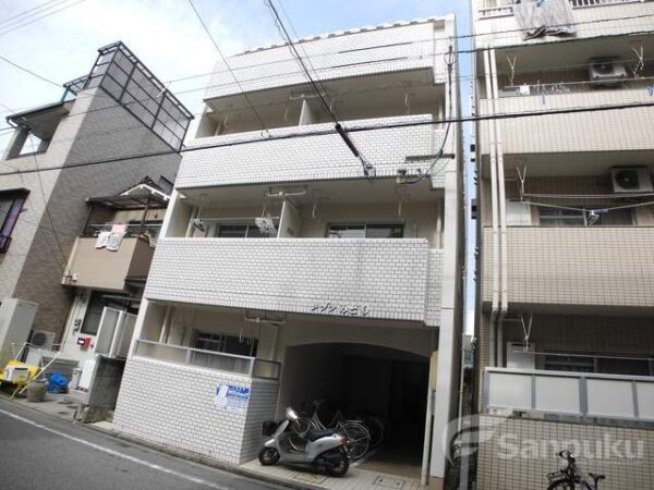 【メゾンみどり】松山市緑町のマンション
