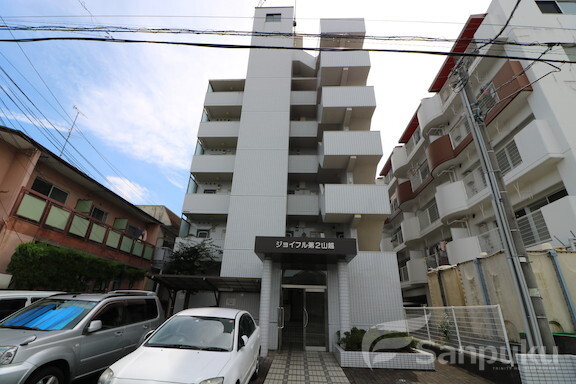 【ジョイフル第2山越】松山市山越のマンション