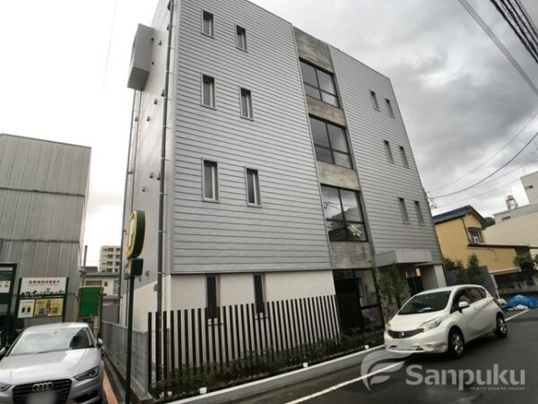 【松山花館】松山市中一万町のマンション