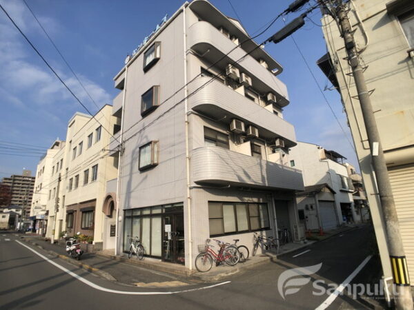 【メゾン古町】松山市萱町のマンション