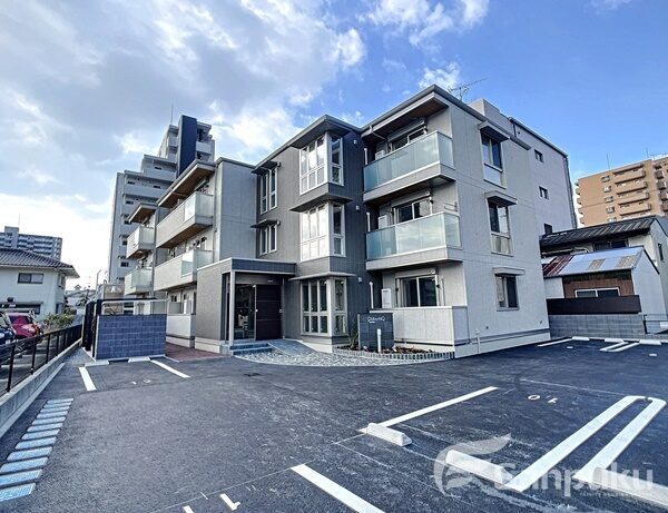 【フェリシアス松原】松山市木屋町のマンション