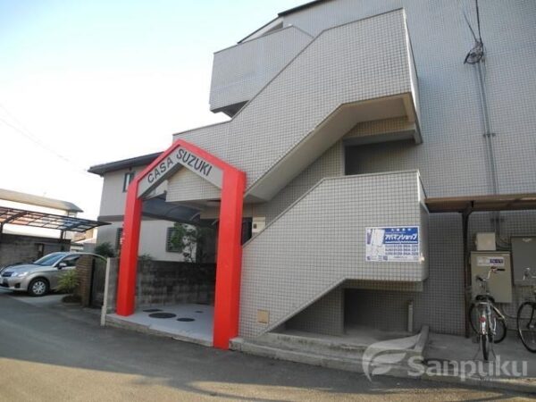 【ＣＡＳＡ　ＳＵＺＵＫＩ】松山市祝谷の賃貸マンション