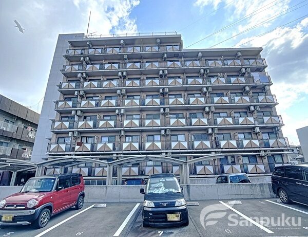 【CASA FELIZ】松山市西石井のマンション