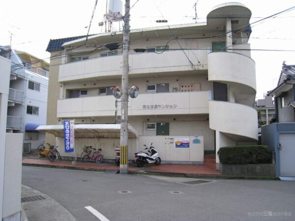 【第2京屋マンション】松山市中央のマンション