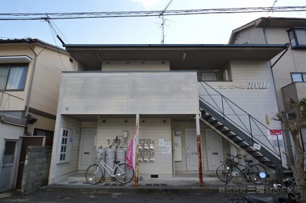 【マノアール木山】松山市清水町のアパート