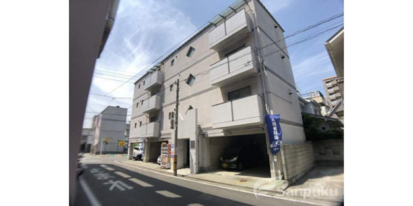 【コンフォート西山】松山市中一万町のマンション