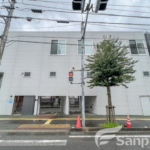 【ＴＲＩＡＮＧＬＥ】松山市萱町のアパート