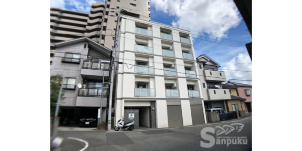 【フォレスタージュ】松山市萱町のマンション