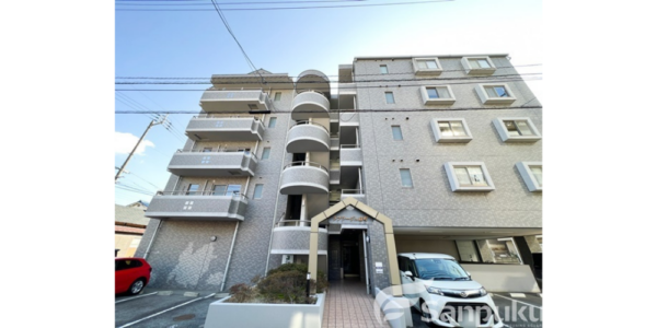 【ラプラージュ緑町】松山市緑町のマンション