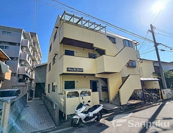 【メゾン・ドゥ・トゥモロー】松山市清水町のマンション