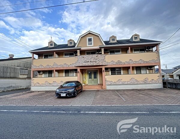 【ｅｎｓｏｌｅｉｌｌｅ　ｂｒａｎｃｈｅｔｔｅ】松山市余戸中の賃貸マンション