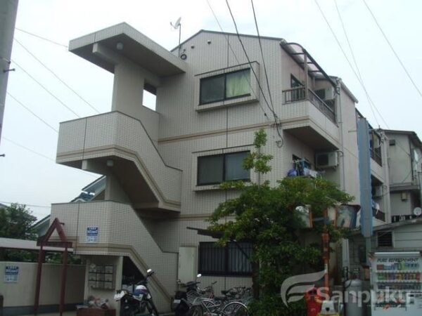 【Green Age 村上】松山市山越の賃貸マンション