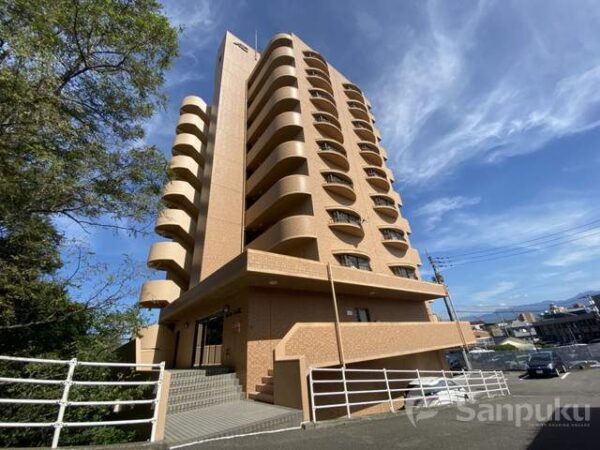 【プレステージＡＣ】松山市拓川町の賃貸マンション