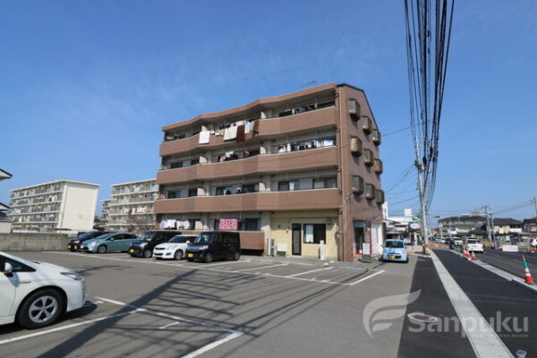 【コーポ富久】松山市富久町の賃貸マンション