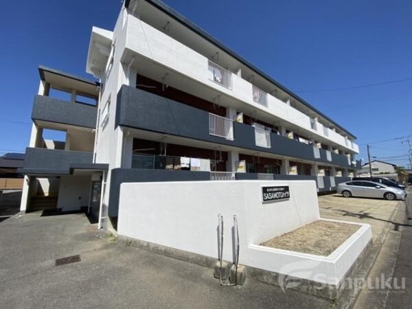 【SASAMOTOハイツ】松山市土居田町の賃貸マンション