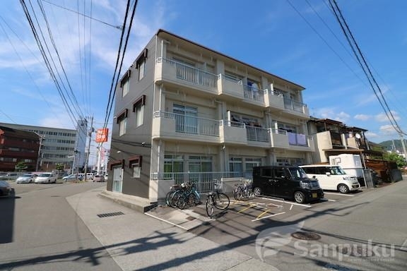 【ハイツリー枝松】松山市枝松の賃貸マンション