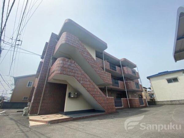 【グランデージ高岡】松山市高岡町の賃貸マンション