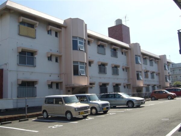 【サンコート土居田】松山市土居田町の賃貸マンション
