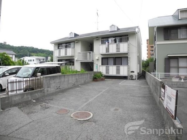 【ファミール白石】松山市辻町の賃貸コーポ