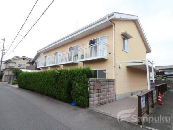 【南町ガーデンハウス】松山市南町の賃貸アパート