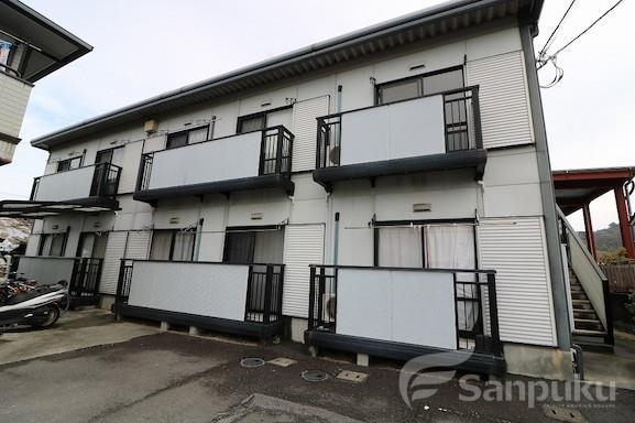 【メゾン・ドゥ・アール堀江】松山市堀江町の賃貸マンション