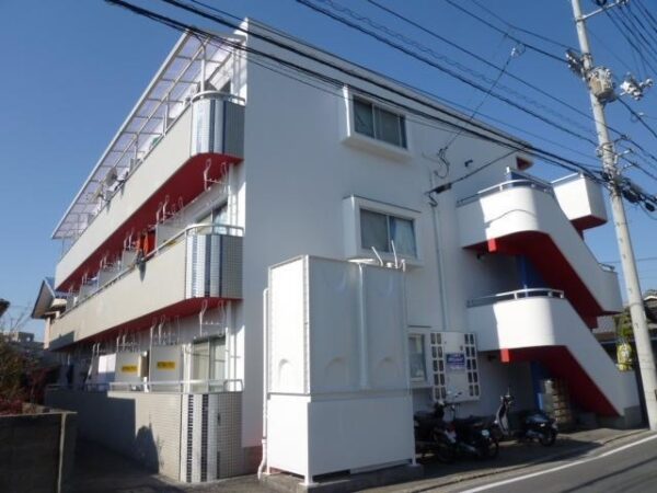 【Ｒｅｓｔｅ　Ｐｏｒｔｅ】松山市余戸南の賃貸マンション