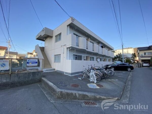 【リナコーポラス】松山市山越の賃貸マンション