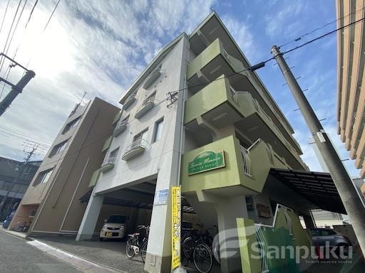 【サンライズマンション】松山市三番町の賃貸マンション