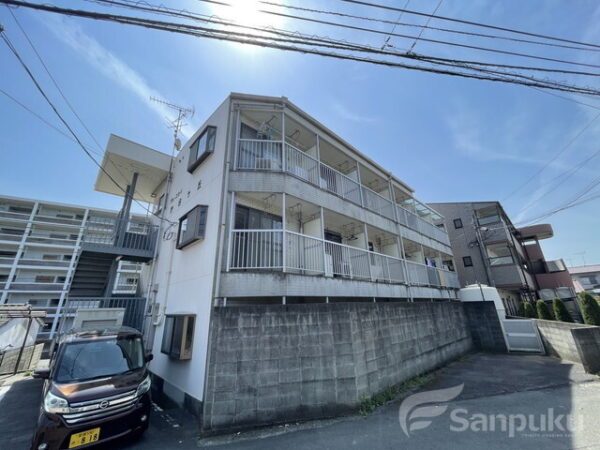 【ブルースカイ朝日ヶ丘】松山市朝日ヶ丘の賃貸マンション