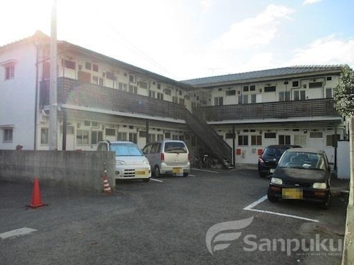 【ＲーＡＰＡＲＴＭＥＮＴ】松山市桑原の賃貸マンション