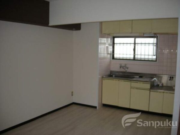 ＲＯＹＡＬ　ＡＮＮＥＸ　久万ノ台 