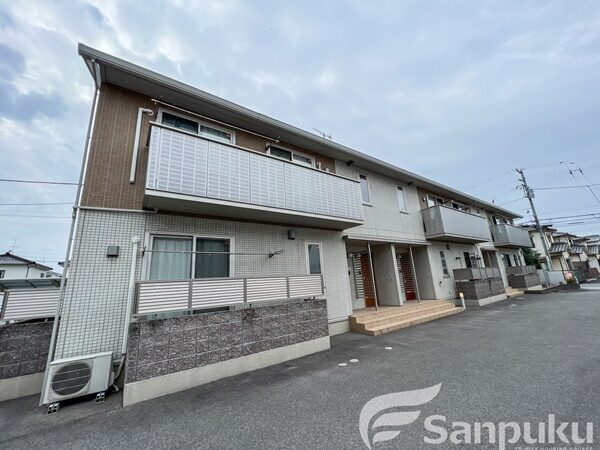 【クレールＭ＆Ｍ　Ａ棟】松山市久万ノ台にある賃貸マンション