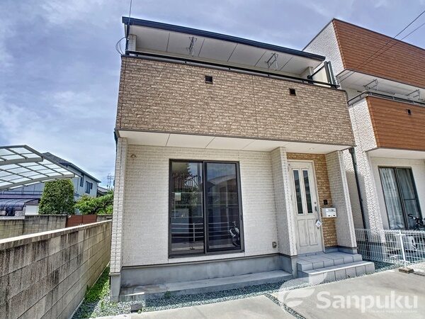 【アクシア道後　Ｃ】松山市石手の賃貸一戸建て