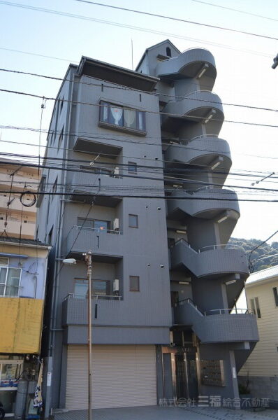 【ハイライズＡＢＥ】松山市鉄砲町の賃貸マンション