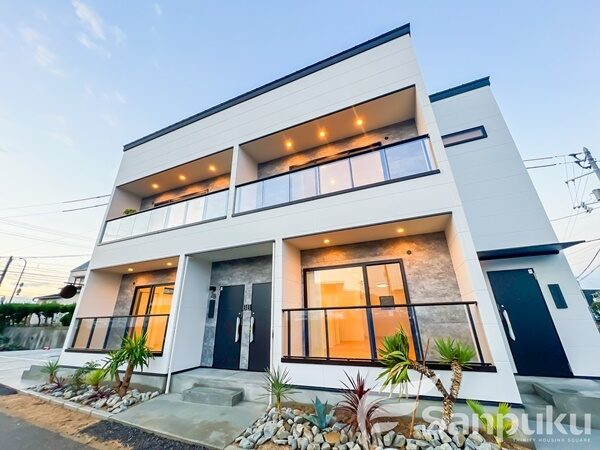 【Ｎｏｒｔｈ　Ｓｈｏｒｅ　ＨＯＲＩＥ】松山市堀江町の賃貸アパート