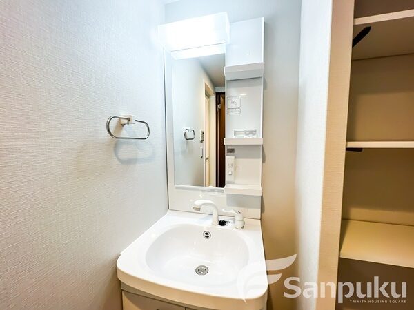 ルミナス勝山東　洗面