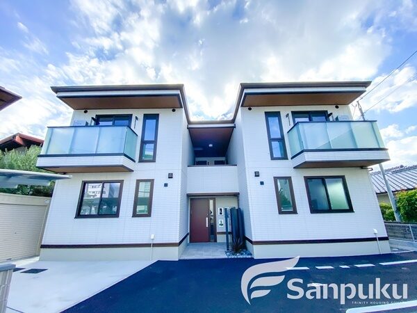 【ＬＡＹＯＶＥＲ】新築！2024年7月完成・東温市の賃貸コーポ