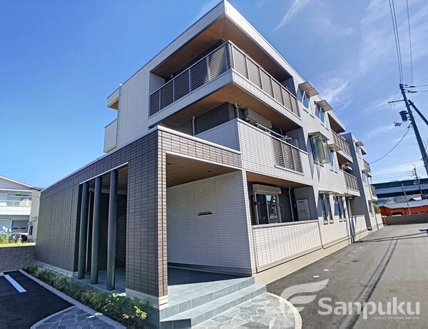 【アルチェヴィータ】・松山市福音寺町の賃貸コーポ