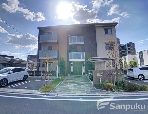 【リーフガーデンⅠ】松山市南江戸の賃貸マンション