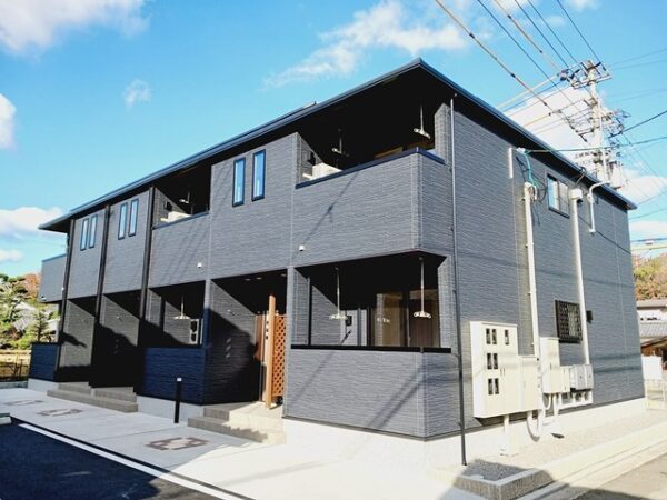 【サンリット・カーサⅢ】新築！2024年12月完成・松山市星岡の賃貸アパート