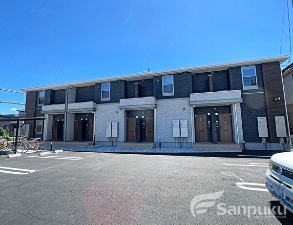 【ウィンディア】松山市北土居の賃貸アパート